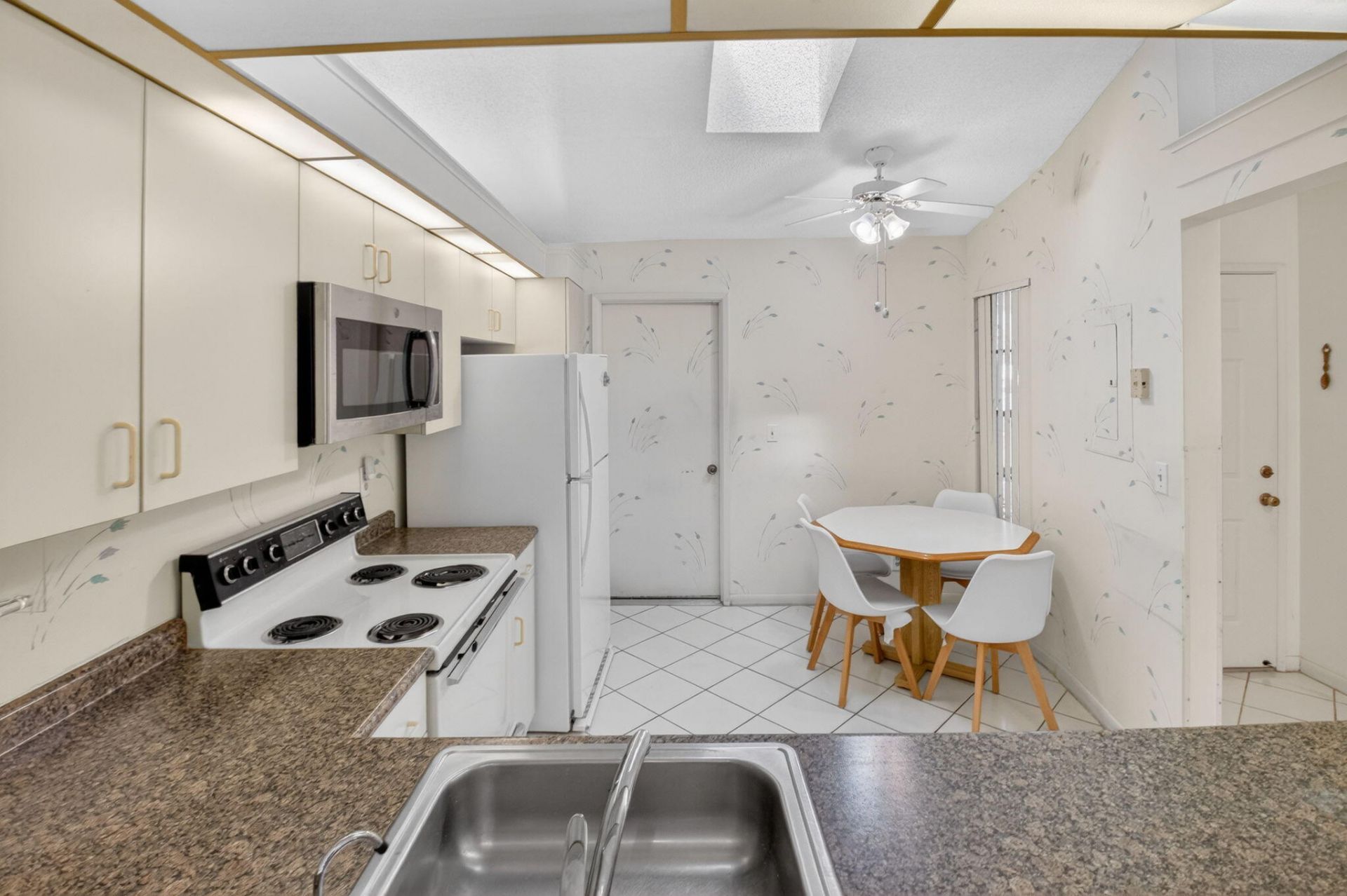 5900 Sunswept Lane, Unit A, Boynton Beach, FL 33437 Photo