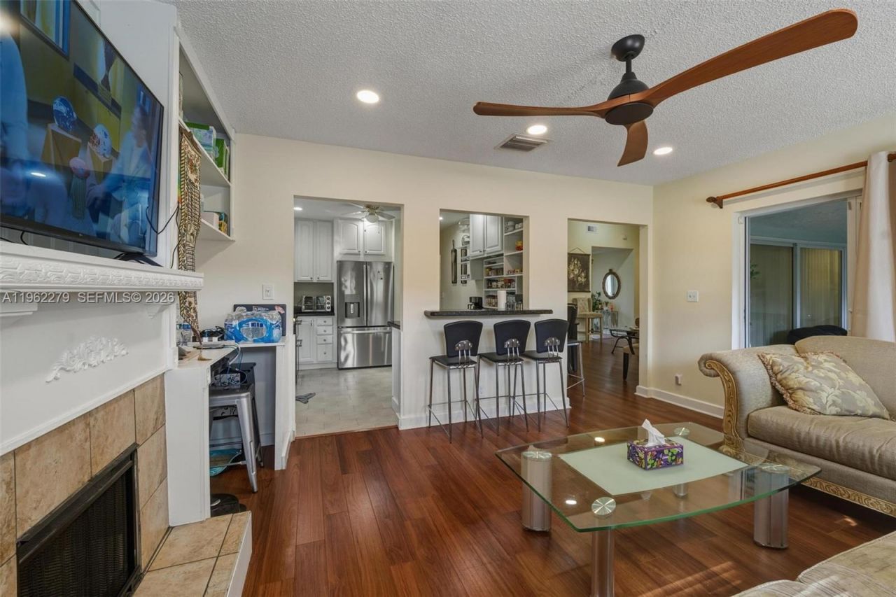 10308 Greenbriar Ct, Boca Raton, FL 33498 Photo