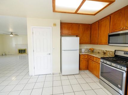 3106 Castellon Way, Stockton, CA 95205 Photo