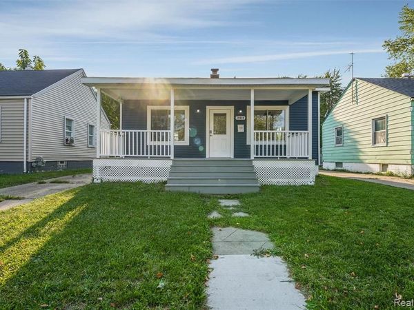 20059 Bradford Street, Detroit, MI 48205