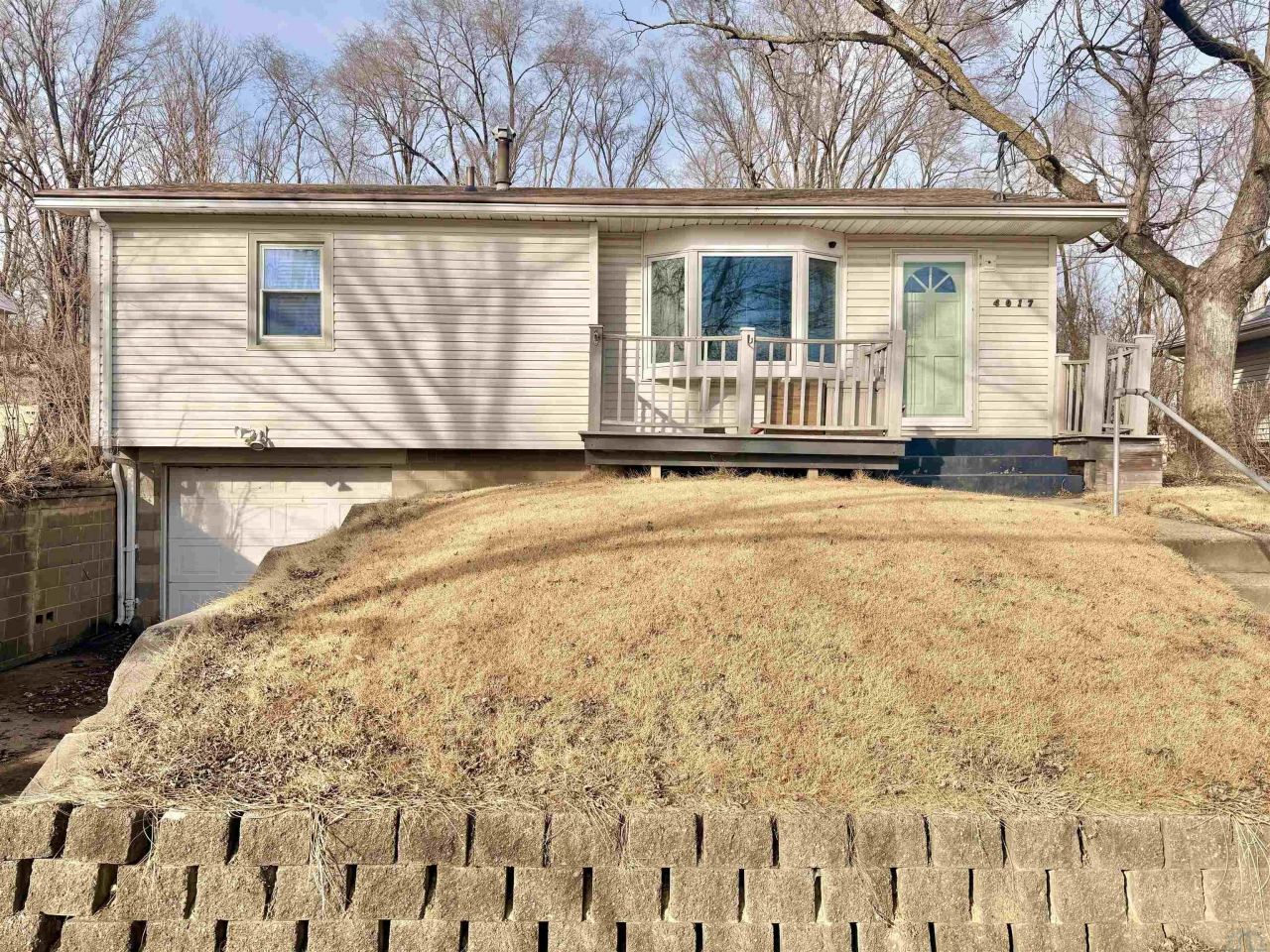 4017 47th Street, Sioux City, IA 51108 Main Photo