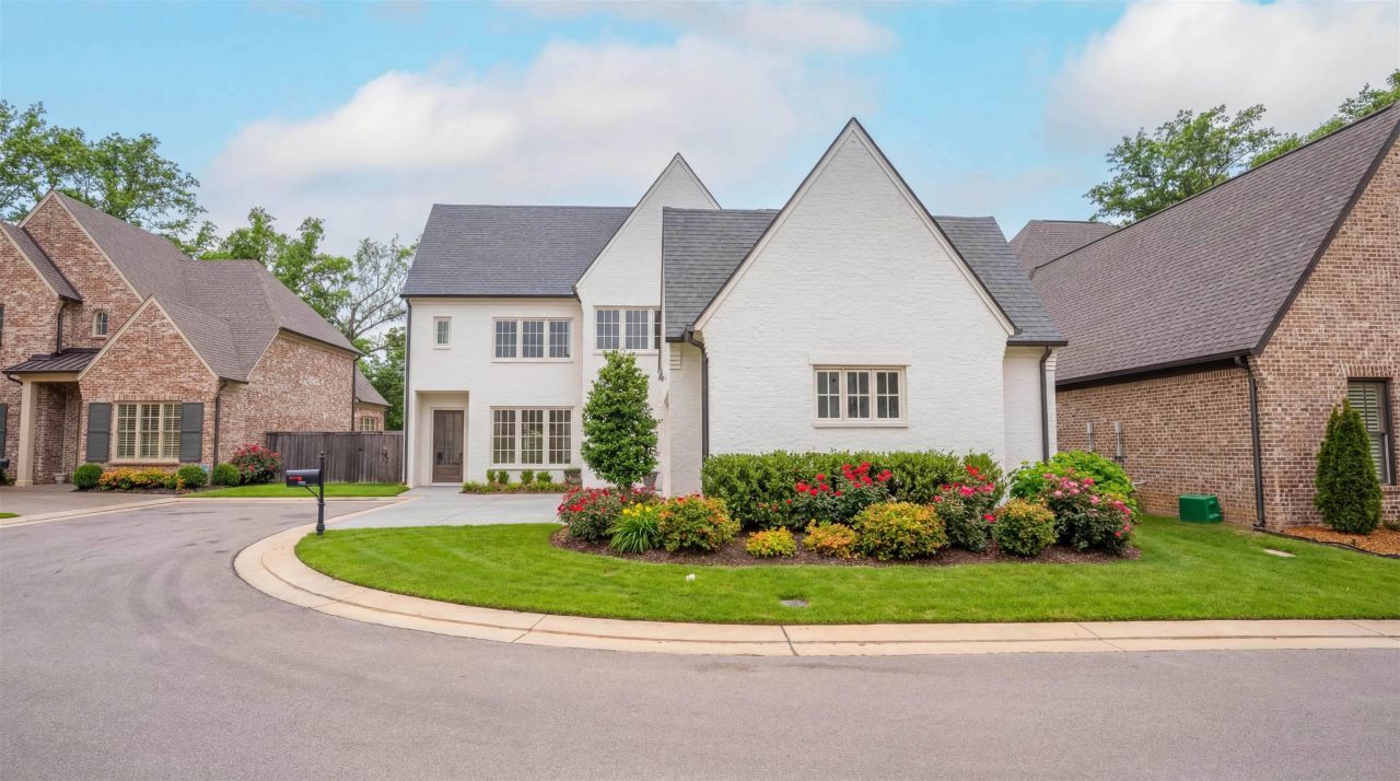 455 Oma Cv, Memphis, TN 38117 Main Photo