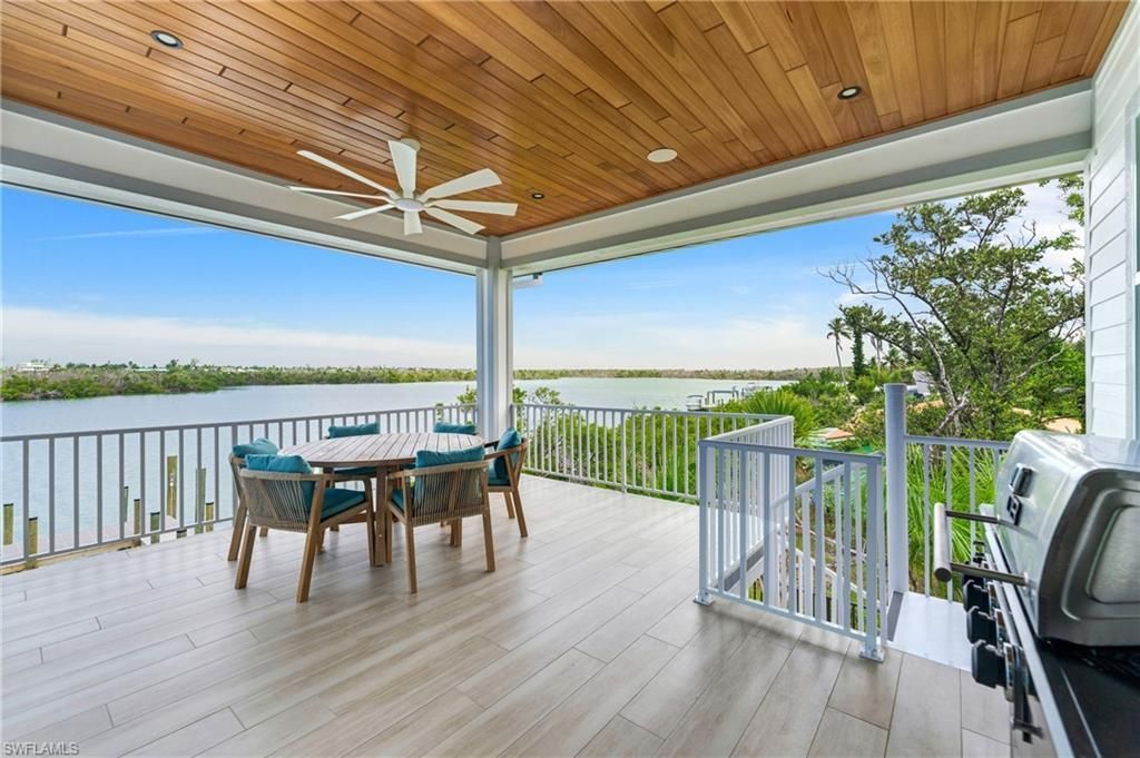 2651 Coconut Dr, Sanibel, FL 33957 Photo