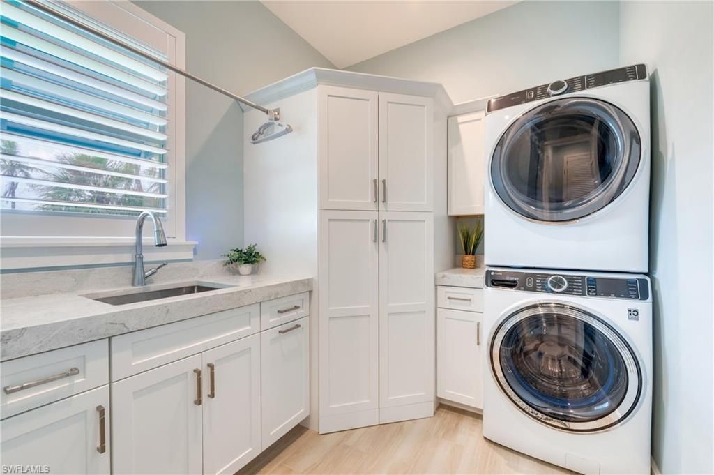 2651 Coconut Dr, Sanibel, FL 33957 Photo