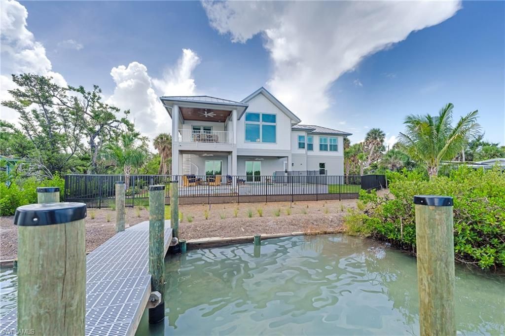 2651 Coconut Dr, Sanibel, FL 33957 Photo
