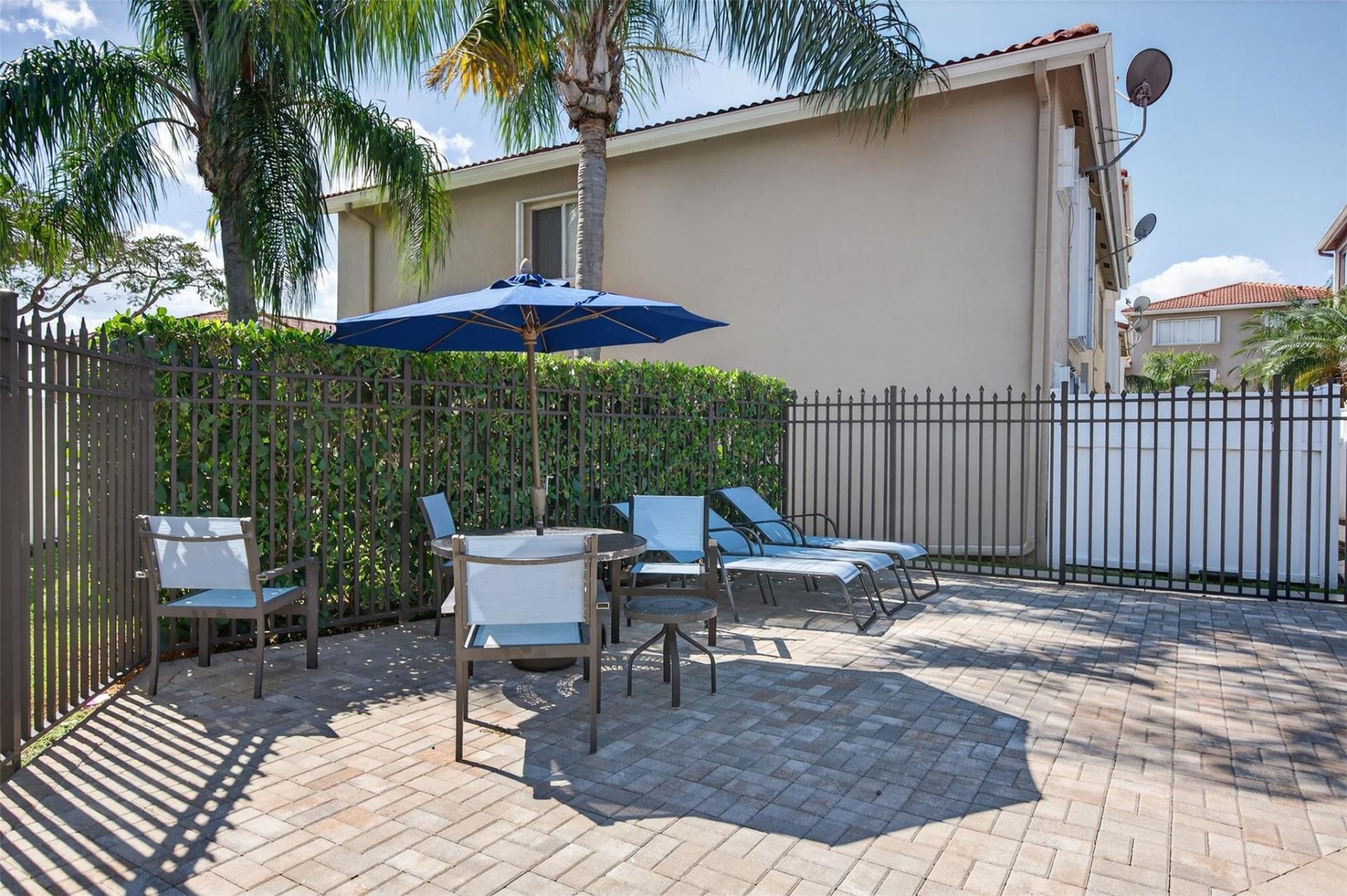 245 Riviera Circle, Unit 245, Weston, FL 33326 Photo