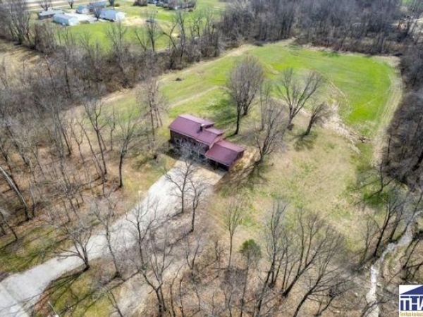 151 W Co Rd 575 N, Shelburn, IN 47879