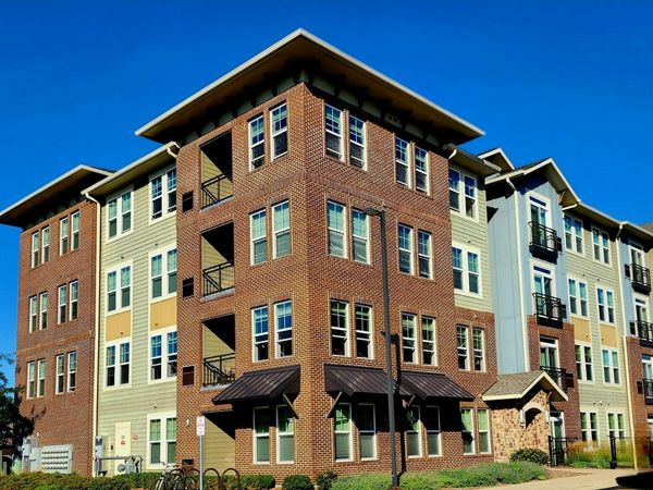 670 E Algonquin Road, Unit 4204, Schaumburg, IL 60173