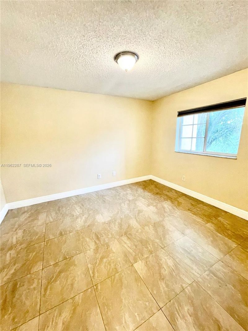 3690 N 56th Ave , Unit 921, Hollywood, FL 33021 Photo