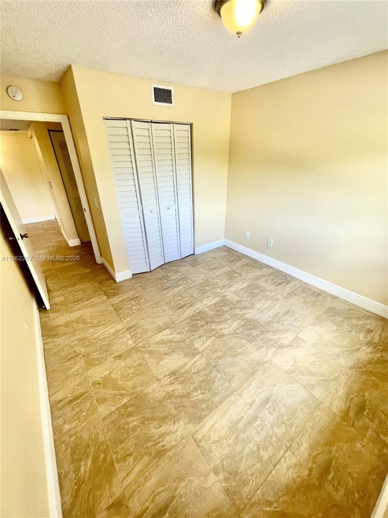 3690 N 56th Ave , Unit 921, Hollywood, FL 33021 Photo