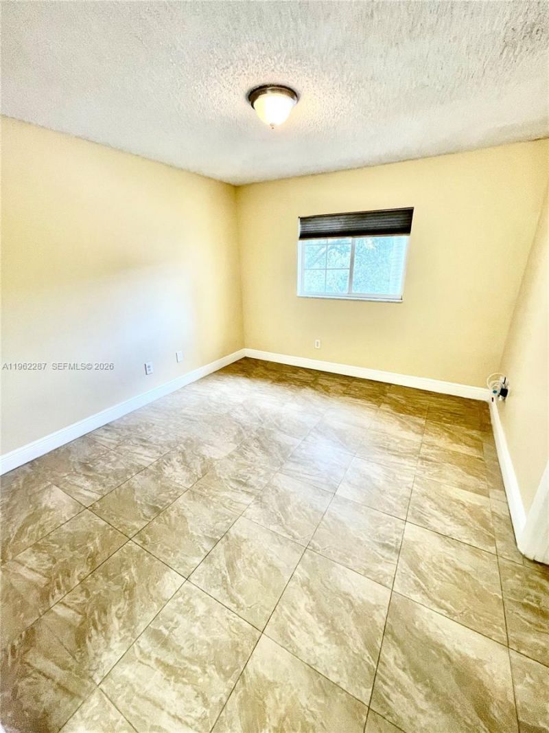 3690 N 56th Ave , Unit 921, Hollywood, FL 33021 Photo
