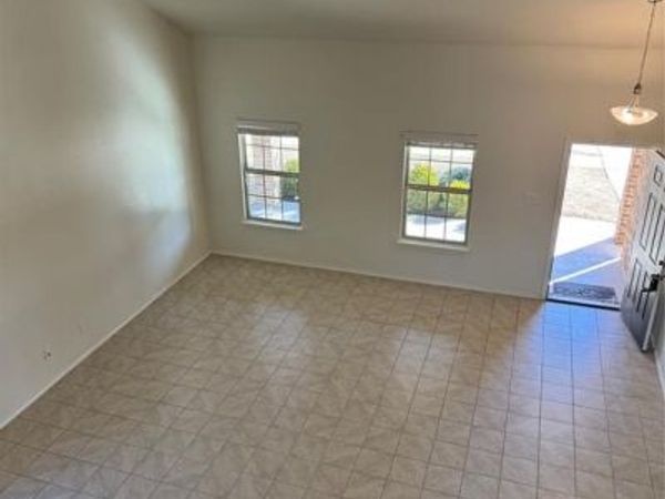 2258 Bryant Lane, Fate, TX 75189