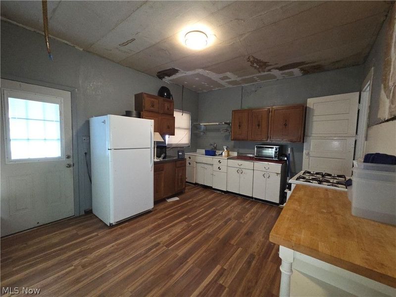 710 Washington Street, Martins Ferry, OH 43935 Photo 5