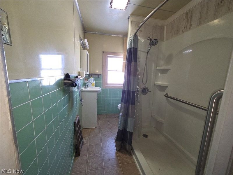 710 Washington Street, Martins Ferry, OH 43935 Photo 9