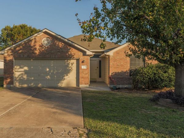 6007 Lone Star CT, Hutto, TX 78634