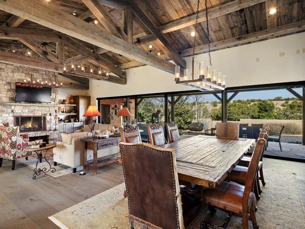 5 Plaza Ortega , Santa Fe, NM 87506