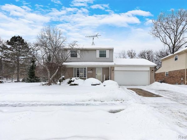 24210 Westpointe Street, Brownstown Twp, MI 48183