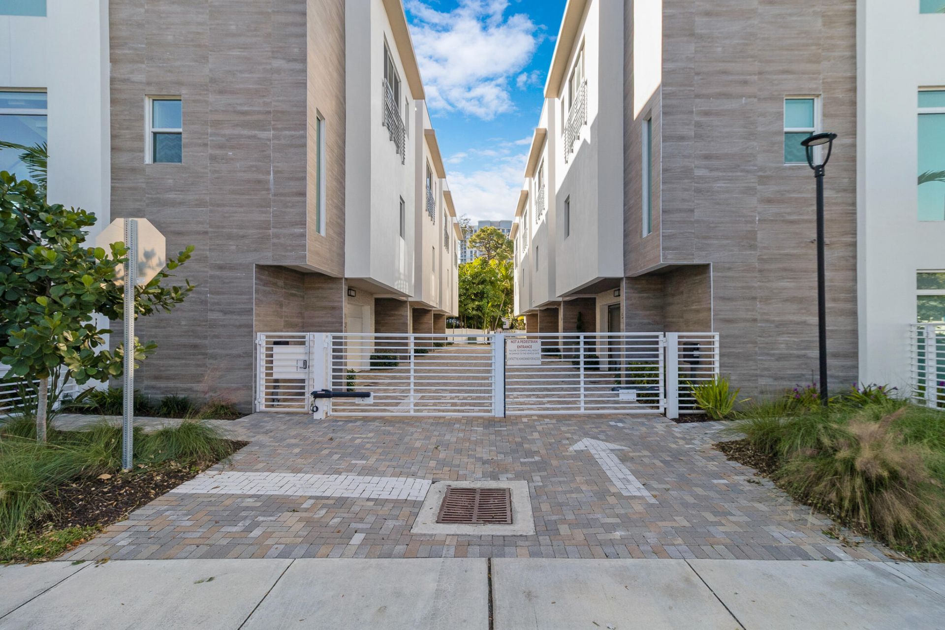 15 SE 11th Avenue, Fort Lauderdale, FL 33301 Photo