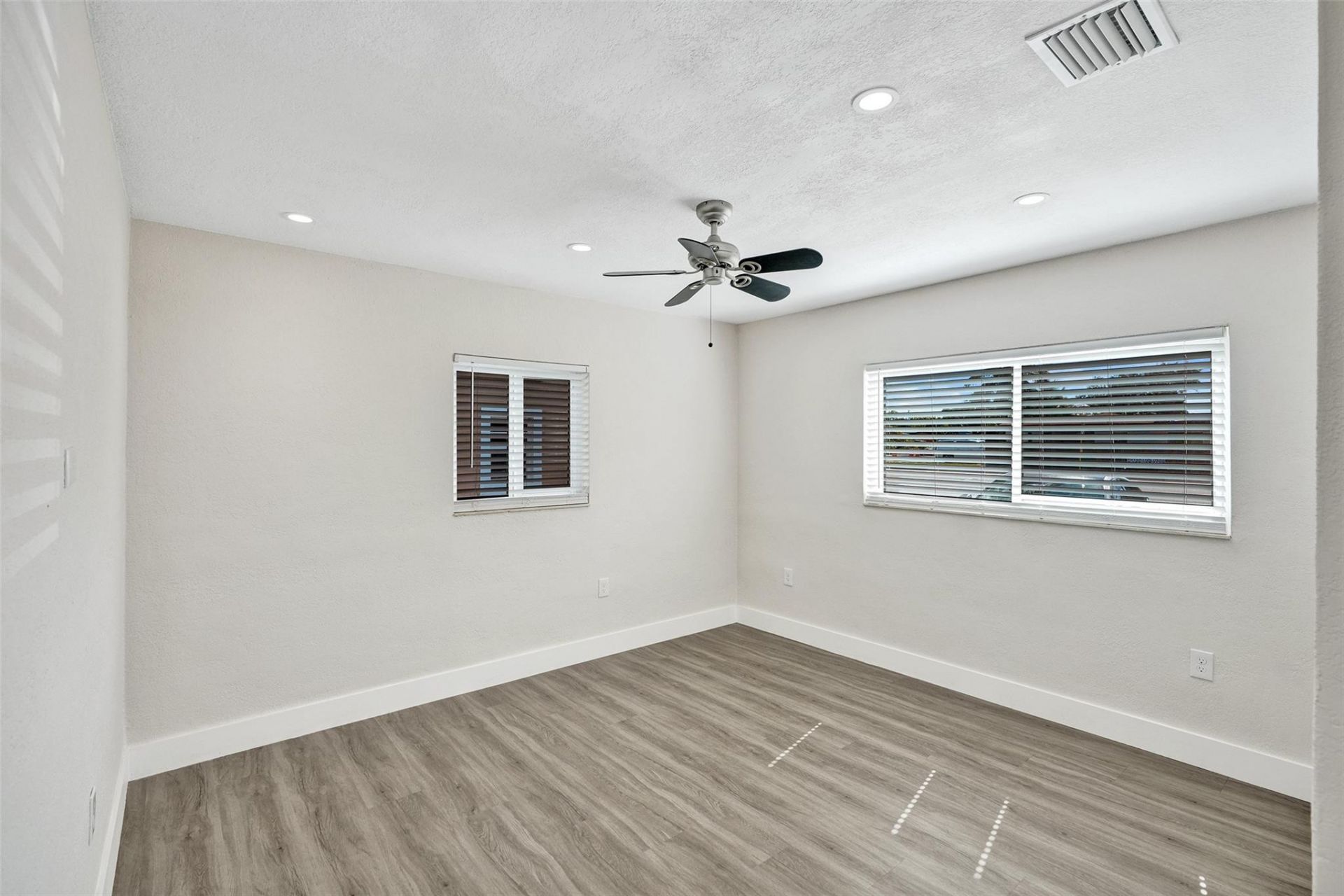 6789 Miramar Parkway, Miramar, FL 33023 Photo