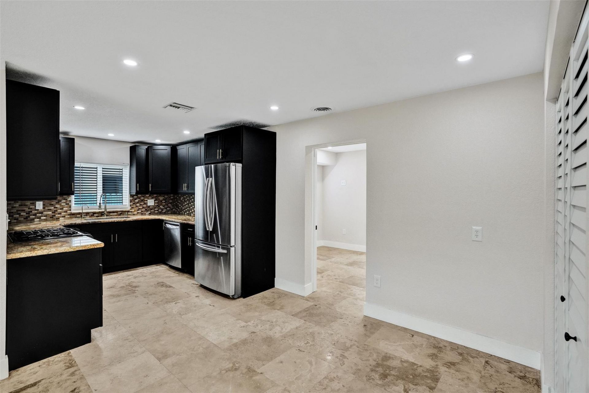 6789 Miramar Parkway, Miramar, FL 33023 Photo