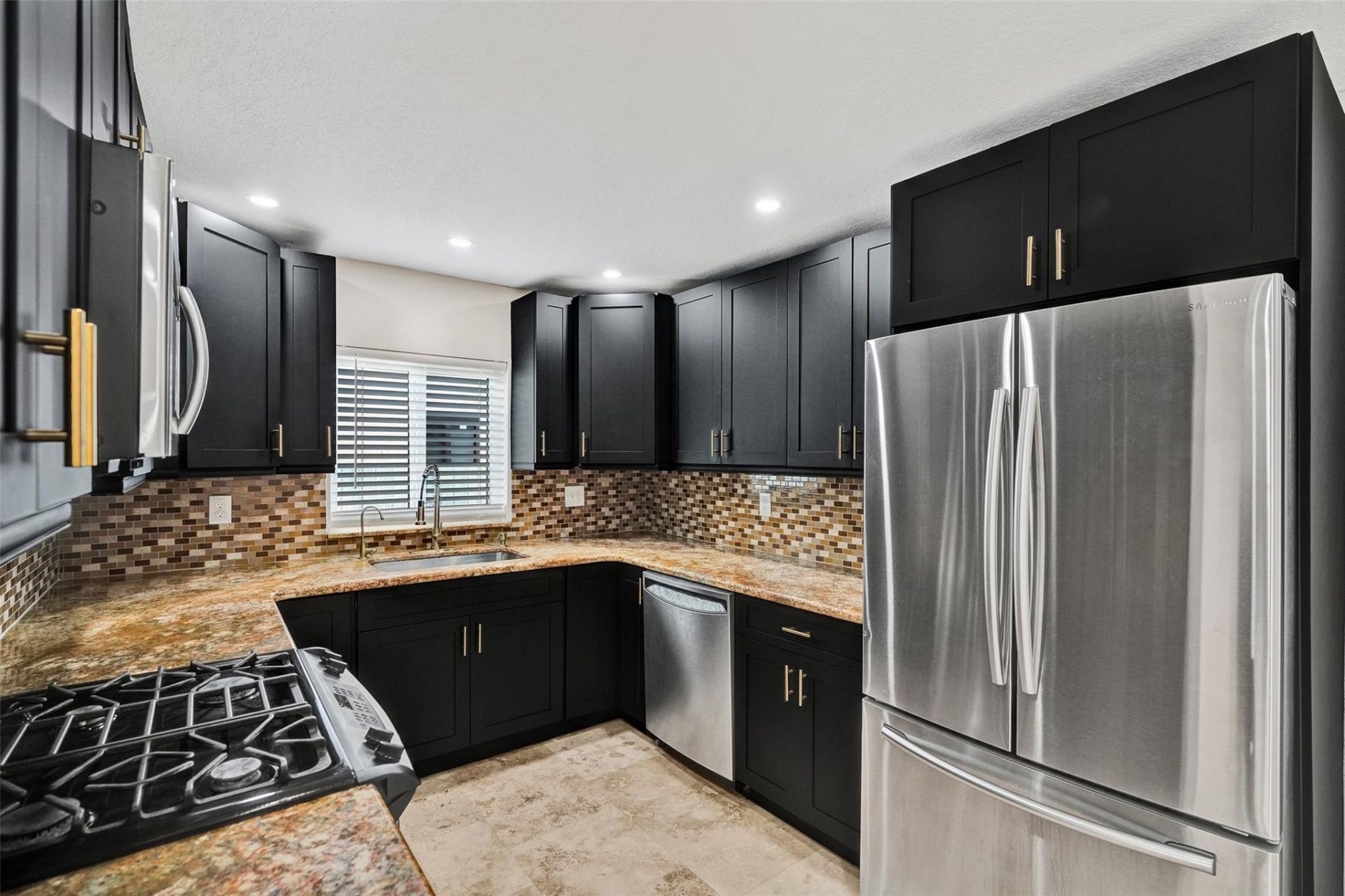 6789 Miramar Parkway, Miramar, FL 33023 Photo