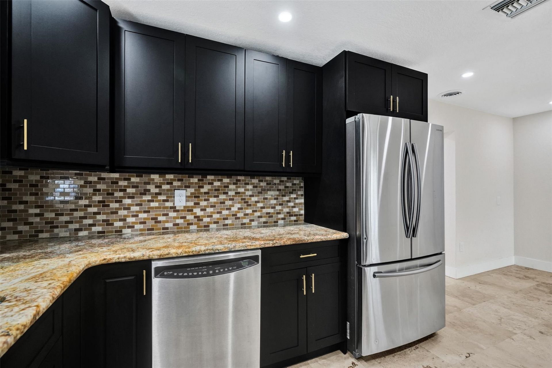 6789 Miramar Parkway, Miramar, FL 33023 Photo