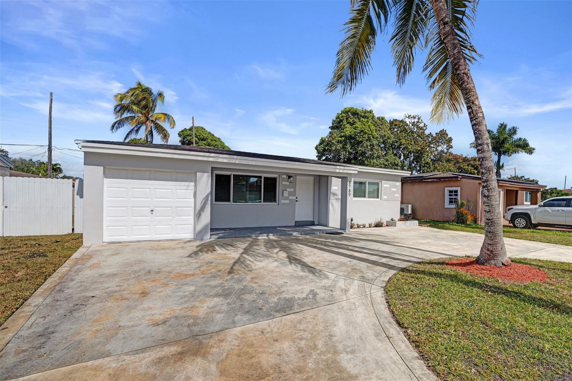 6789 Miramar Parkway, Miramar, FL 33023 Photo