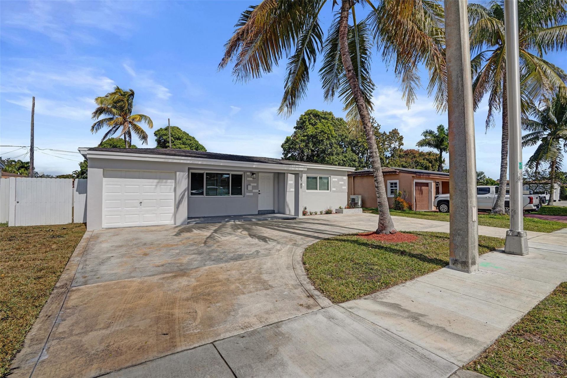 6789 Miramar Parkway, Miramar, FL 33023 Photo