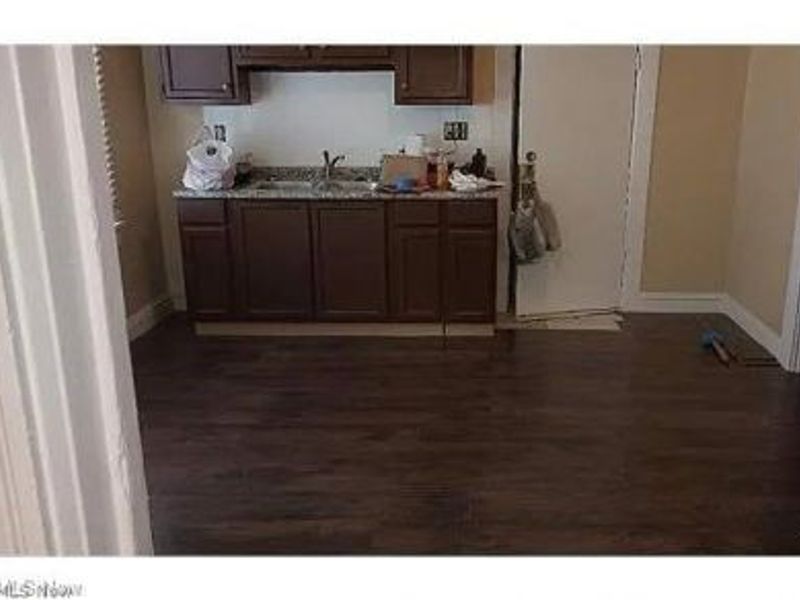 1100 E 74th Street, Cleveland, OH 44103 Photo 22