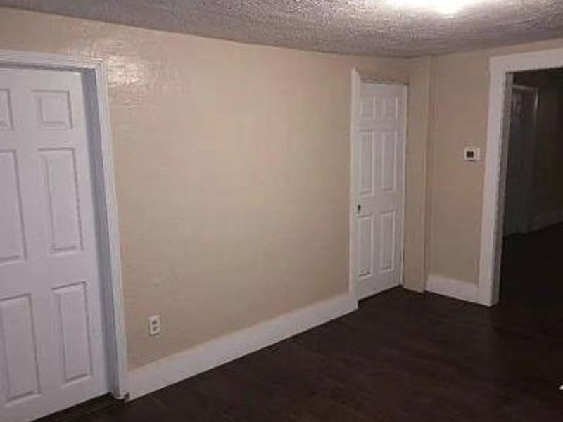 1100 E 74th Street, Cleveland, OH 44103 Photo 5