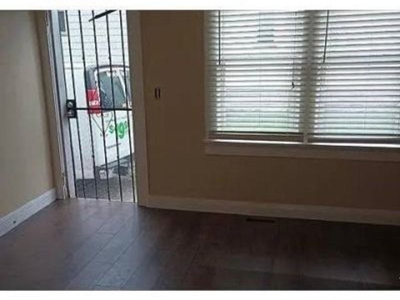 1100 E 74th Street, Cleveland, OH 44103 Photo 8