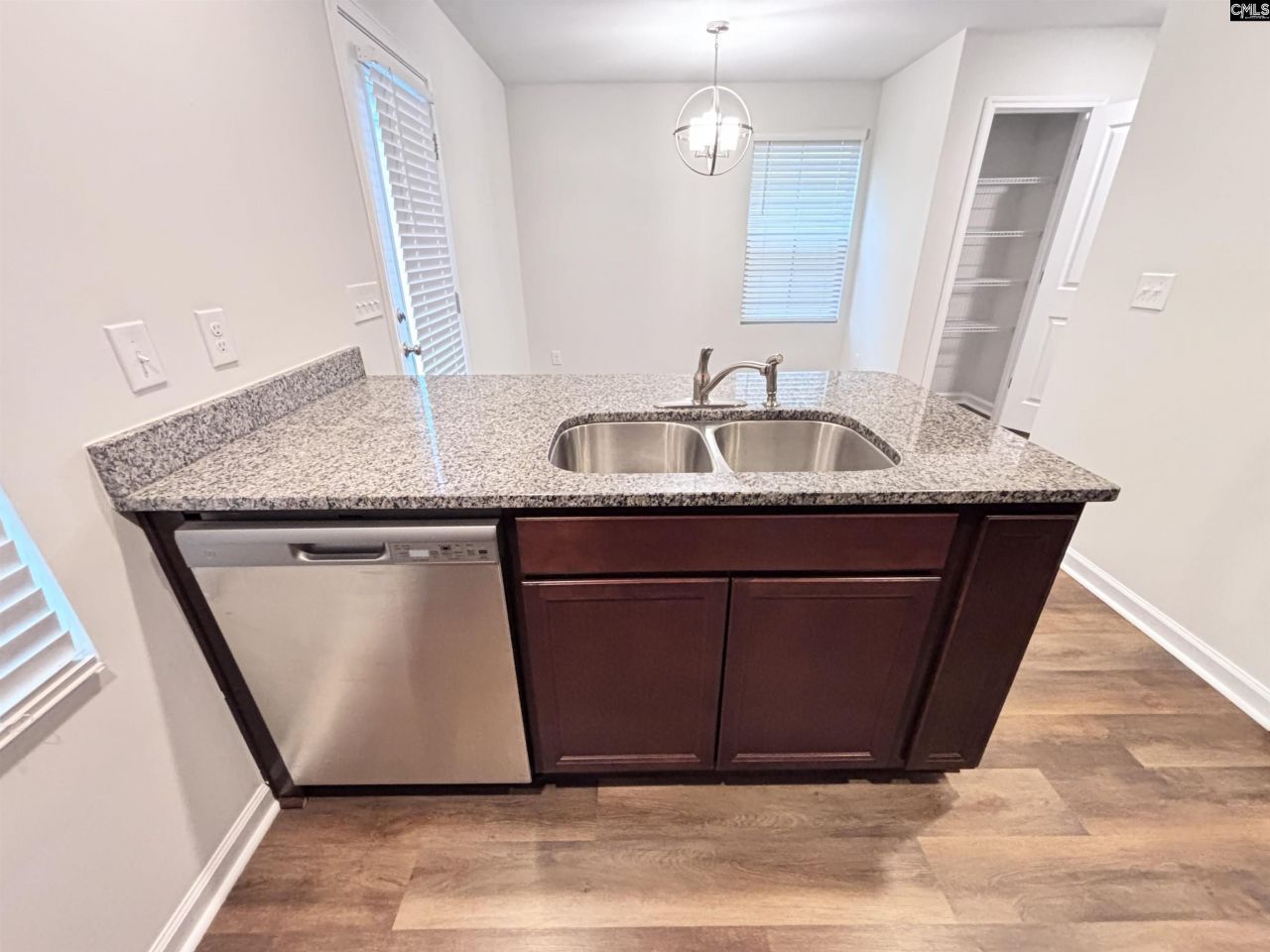 1150 Ederbach Drive  Photo 10