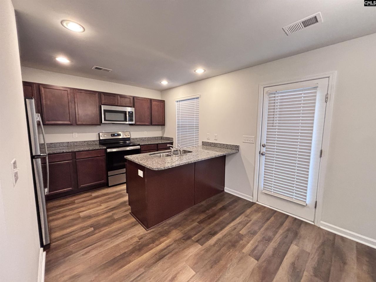 1150 Ederbach Drive  Photo 13