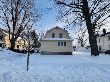 117 William Street, Medina, NY 14103