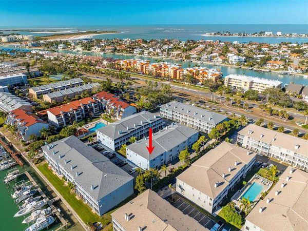 545 PINELLAS BAYWAY S, Unit 301, ST PETERSBURG, FL 33715