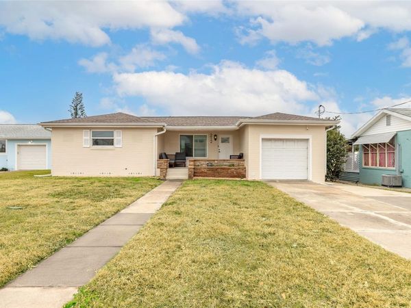 212 BONNER AVENUE, DAYTONA BEACH, FL 32118