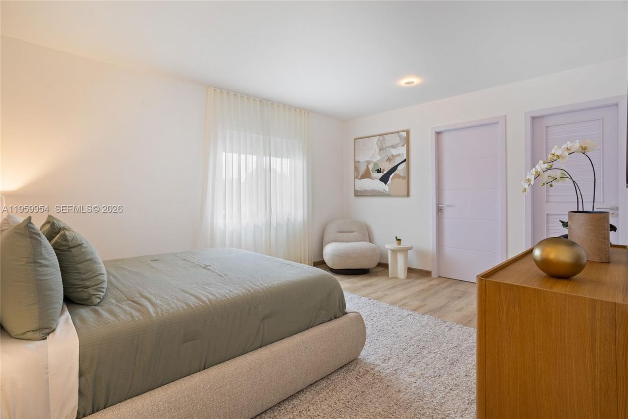 924 NW 10 Street, Florida City, FL 33034 Photo