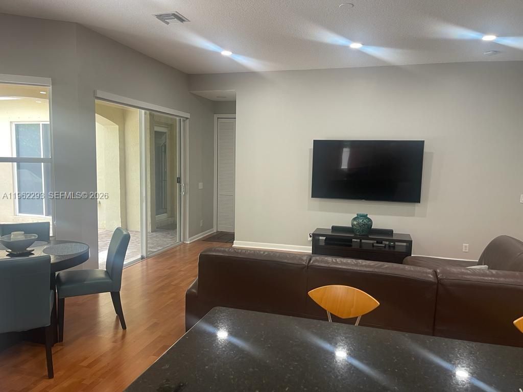 2645 SW 130th Ter, Miramar, FL 33027 Photo