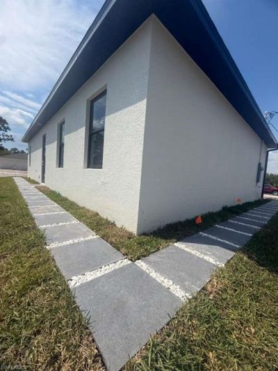717 Devon St, Lehigh Acres, FL 33974 Photo