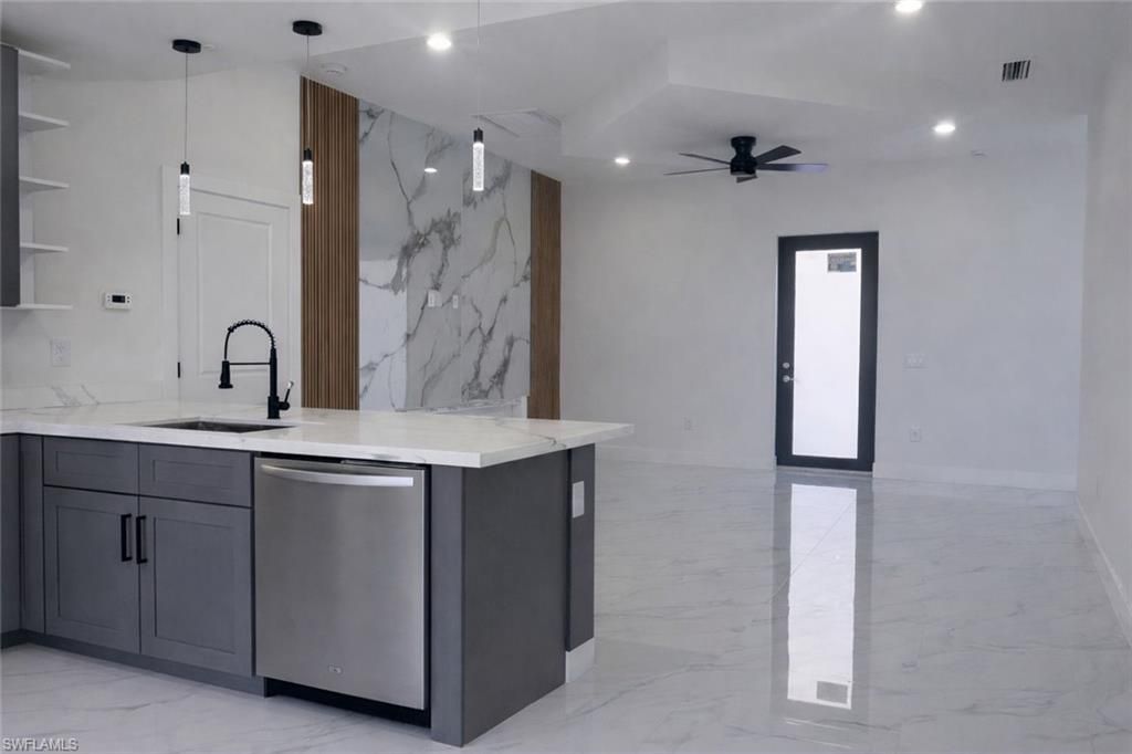 717 Devon St, Lehigh Acres, FL 33974 Photo