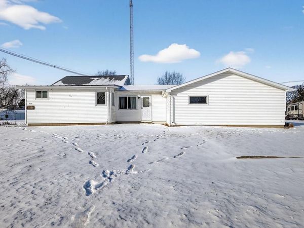 471 N Fulton Street, Princeton, WI 54968