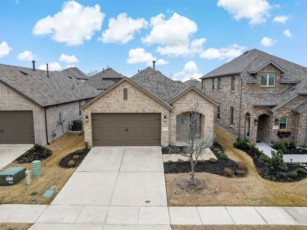 1749 Eagle Landing, Van Alstyne, TX 75495