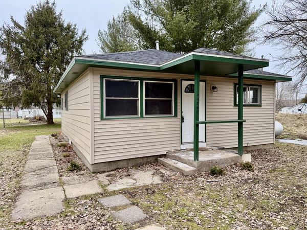 46860 Sycamore Drive, Bangor, MI 49013