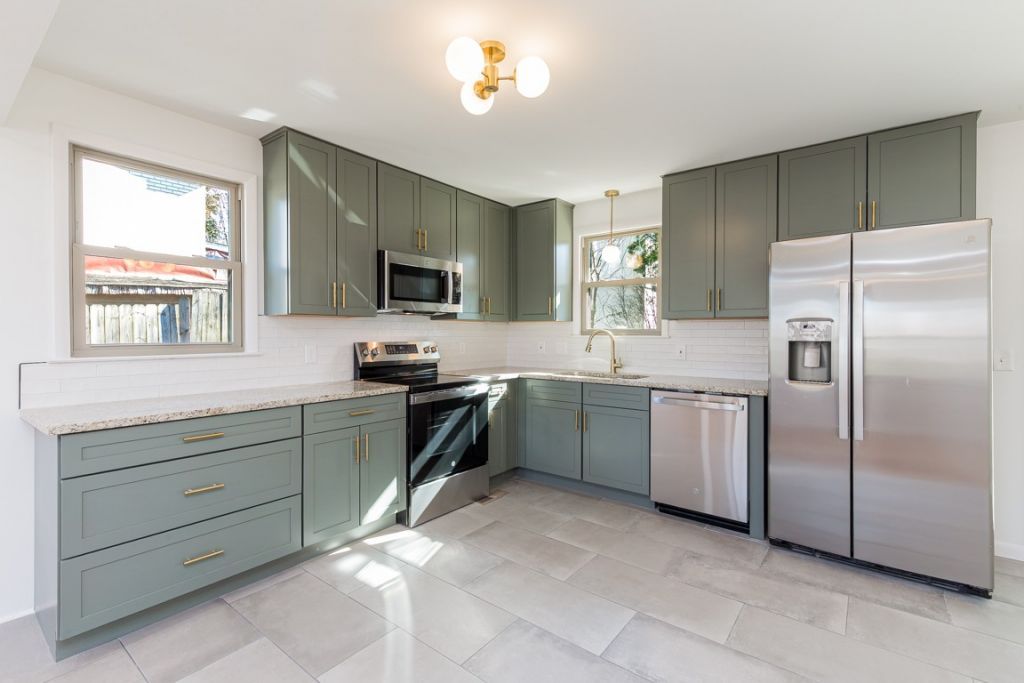 4409 Dowdy Dr, Antioch, TN 37013 Main Photo