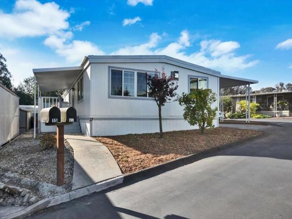 17 Pepperwood Way, Soquel, CA 95073