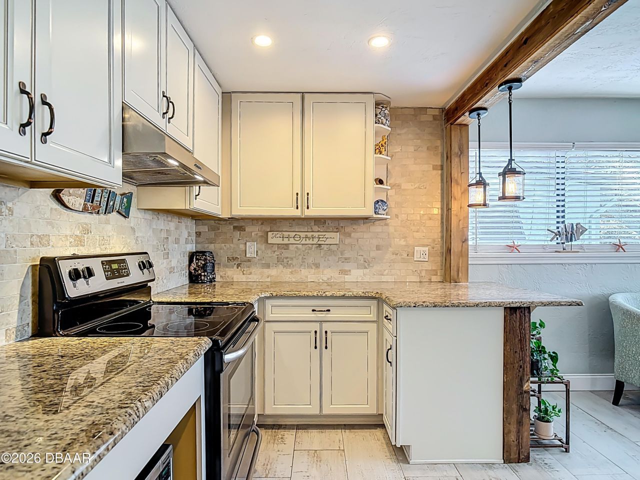 829 E 9th Avenue, New Smyrna Beach, FL 32169 Photo