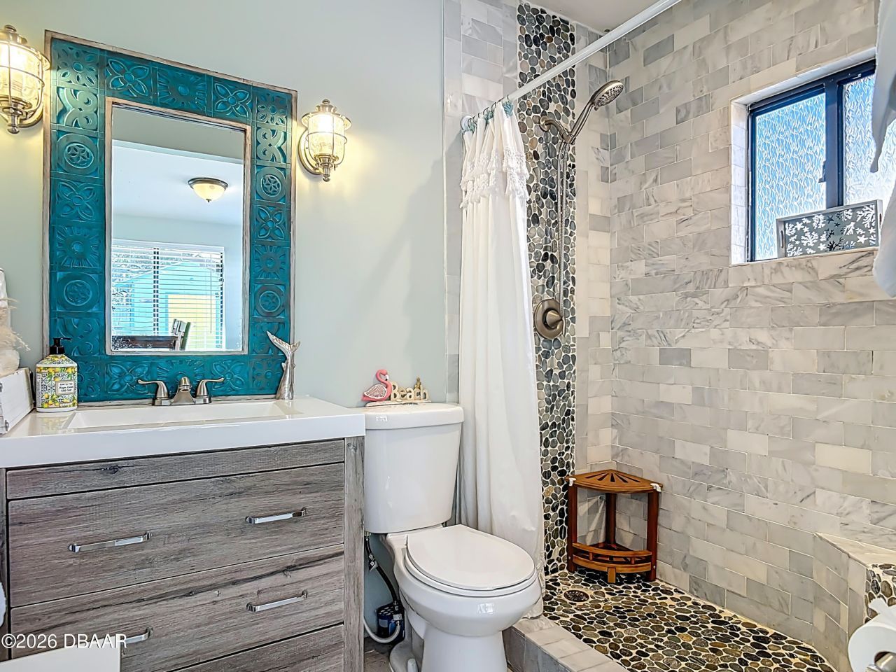 829 E 9th Avenue, New Smyrna Beach, FL 32169 Photo