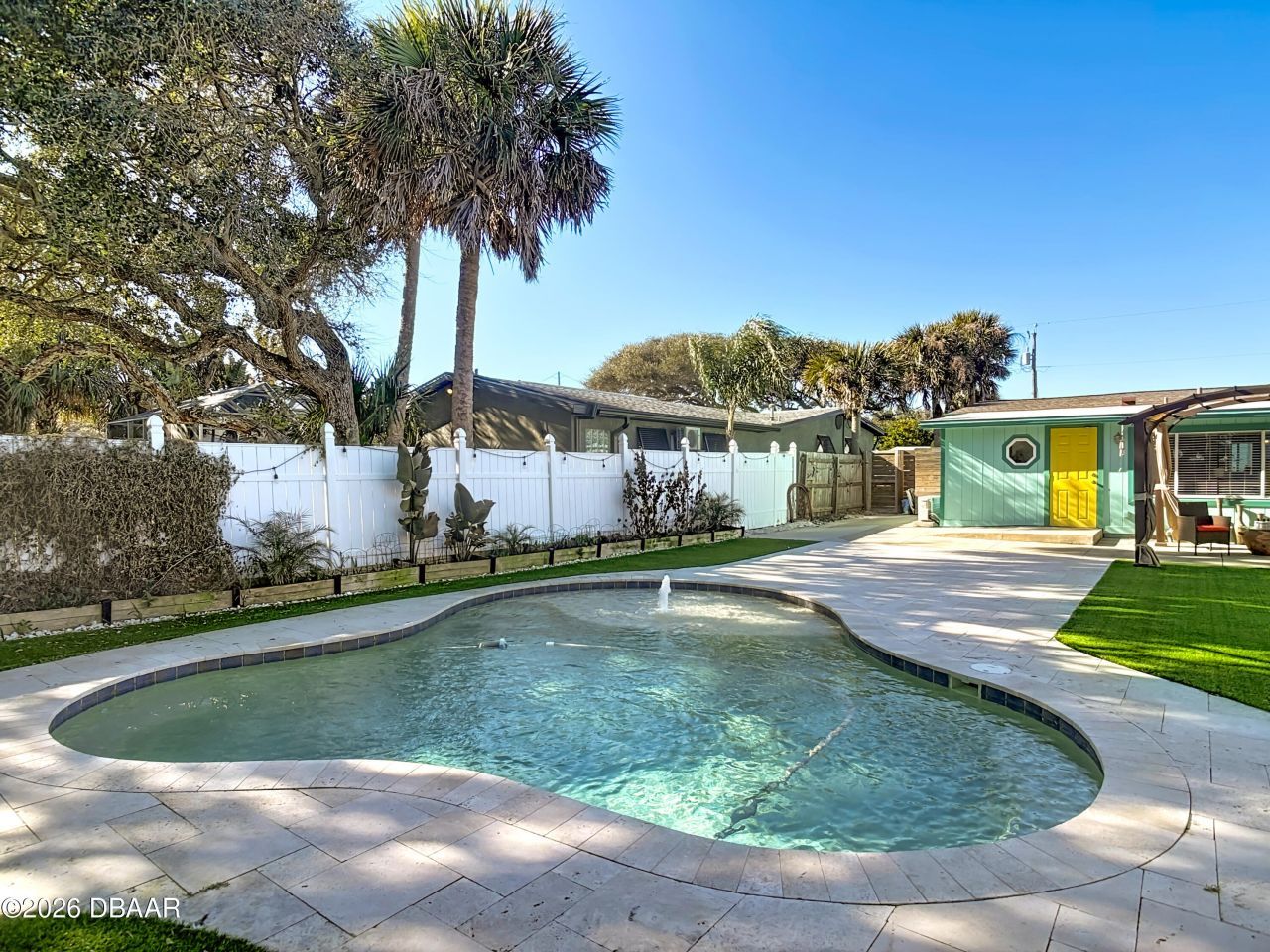 829 E 9th Avenue, New Smyrna Beach, FL 32169 Photo