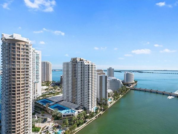 465 Brickell Ave , Unit 2703, Miami, FL 33131