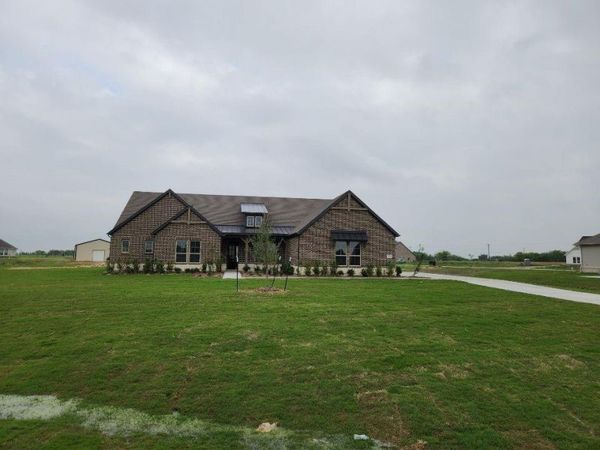 2208 Continent Court, Krum, TX 76249